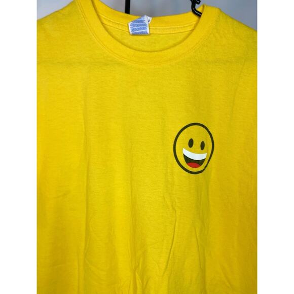 Play More Be Happy Lake Charles Smile Face Tshirt Size XL Woman’s - Picture 2 of 9